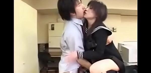  Japanese Schoolgirl Hot  Handjob  and  Kissing
